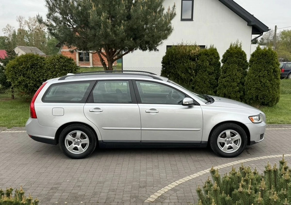 Volvo V50 cena 14900 przebieg: 210000, rok produkcji 2008 z Jastrowie małe 596
